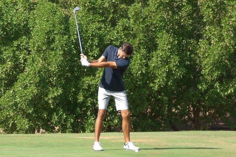 6254C001_Canon-PowerShot-GOLF_Sample_01