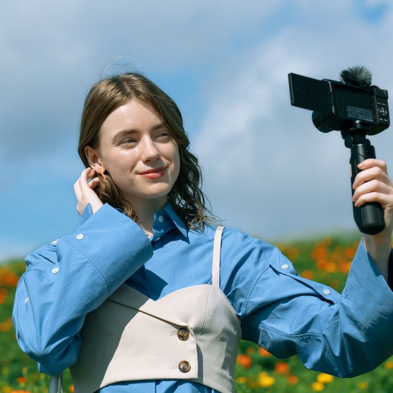 6390C004_PowerShot-V1_14