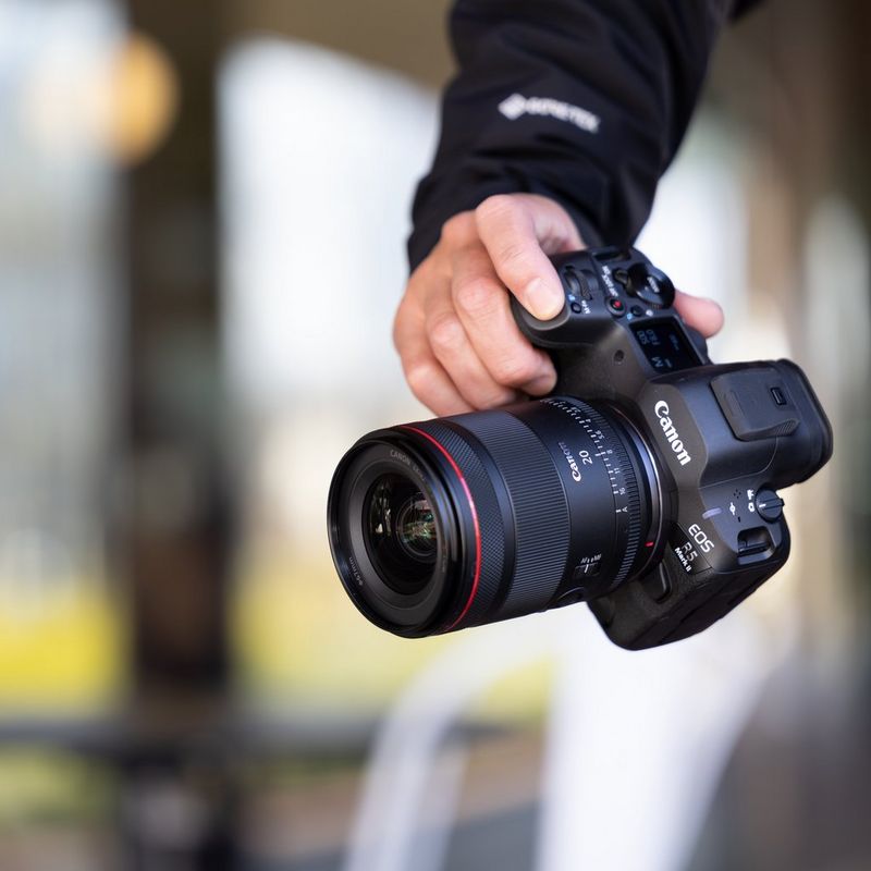 7023C005_RF-20mm-F1.4L-VCM_09