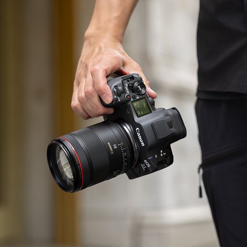 7240C005_RF-85mm-F1.4L-VCM_07