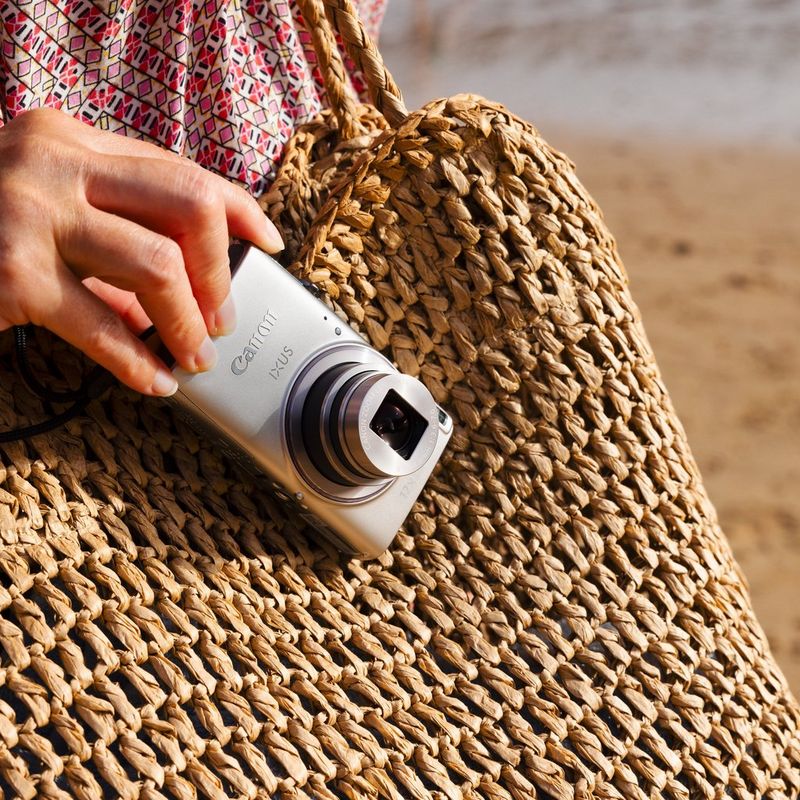 7284C007_IXUS-285-HS-A-Silver_11