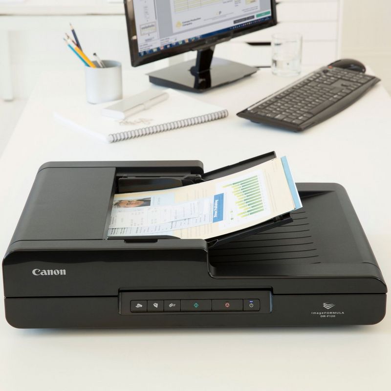 Canon imageFORMULA DR-F120 Flachbett-Dokumentenscanner Produkt Scanner, der neben einem Computer steht