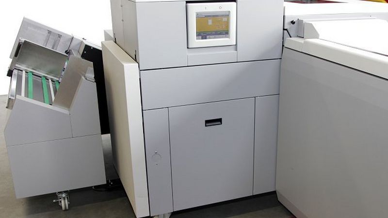 BLM600 booklet maker