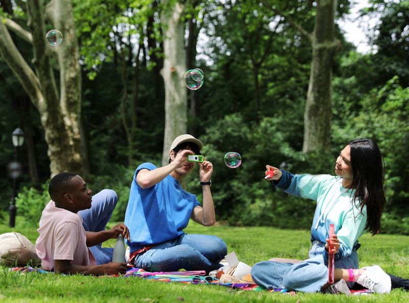 Canon_IVY_REC_Lifestyle_001