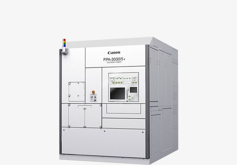 Full view of Canon FPA-3030i5+ stepper