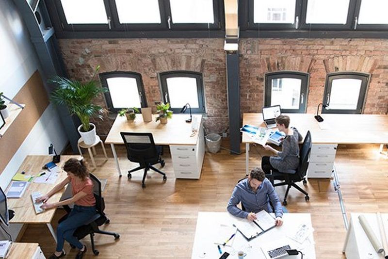 SMART & CONNECTED Office