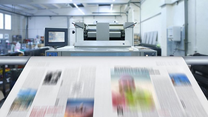 Isoja etuja nappia painamalla