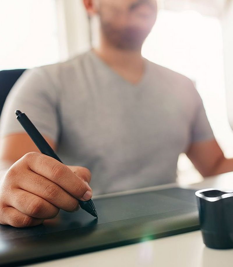 We need to ensure that we transfer our customers' passion, talent and art from the lens to the page.