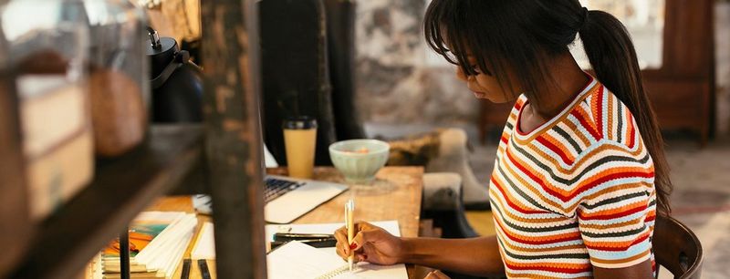 Canon UK – Working with documents