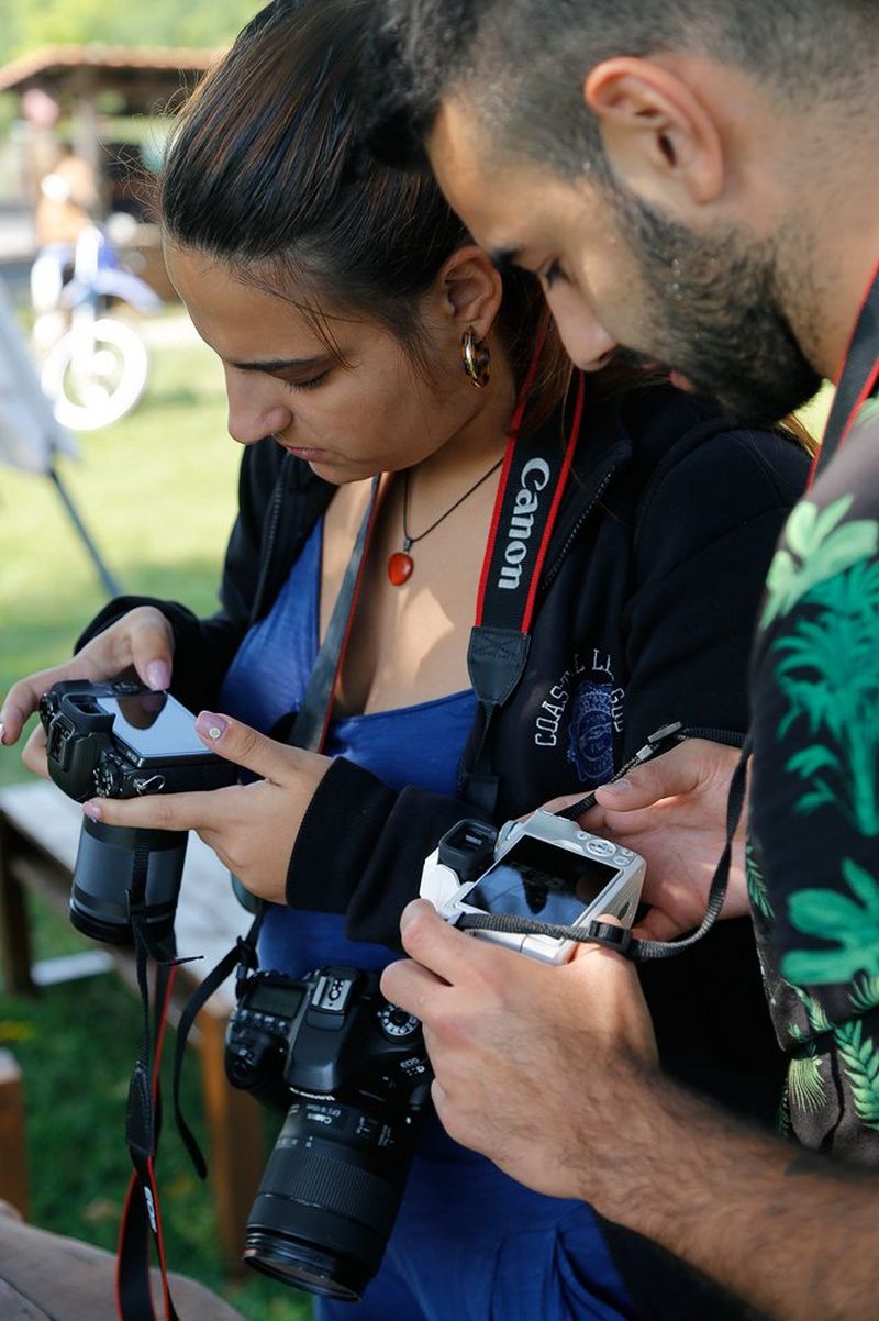 ΓΙΑ ΠΡΩΤΗ ΦΟΡΑ ΑΙΧΜΑΛΩΤΙΖΟΝΤΑΣ ΤΟ ΜΕΓΑΛΕΙΟ ΤΟΥ ΕΝΑΣΤΡΟΥ ΟΥΡΑΝΟΥ