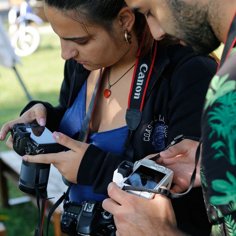 ΓΙΑ ΠΡΩΤΗ ΦΟΡΑ ΑΙΧΜΑΛΩΤΙΖΟΝΤΑΣ ΤΟ ΜΕΓΑΛΕΙΟ ΤΟΥ ΕΝΑΣΤΡΟΥ ΟΥΡΑΝΟΥ