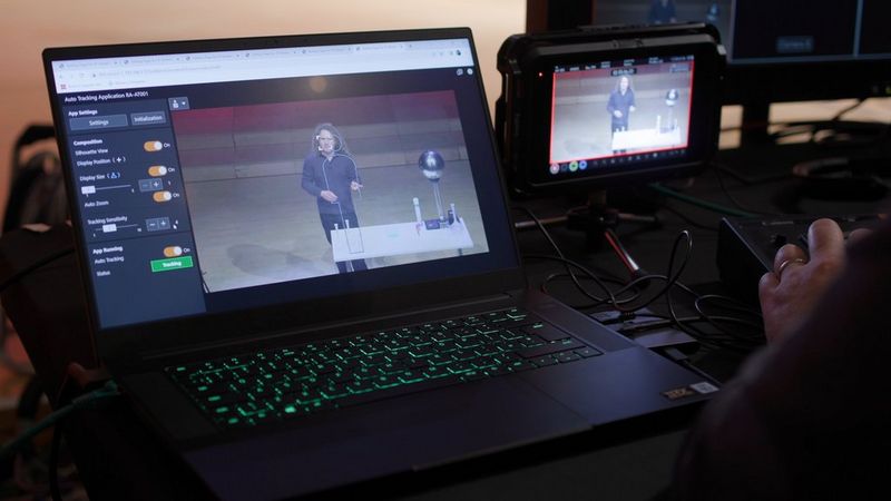 Accurate 4K Auto Tracking*