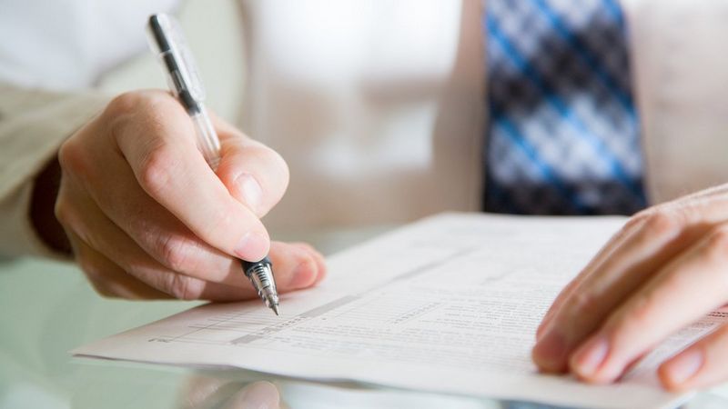 Faktura og kontrakter