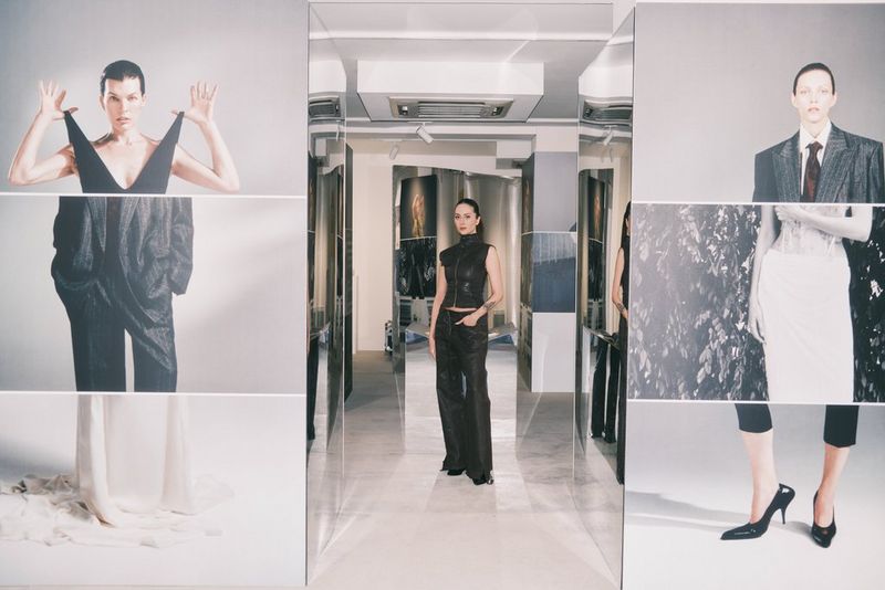 When a fashion flip book meets virtual reality
