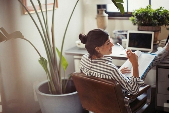 agile_working_371x556