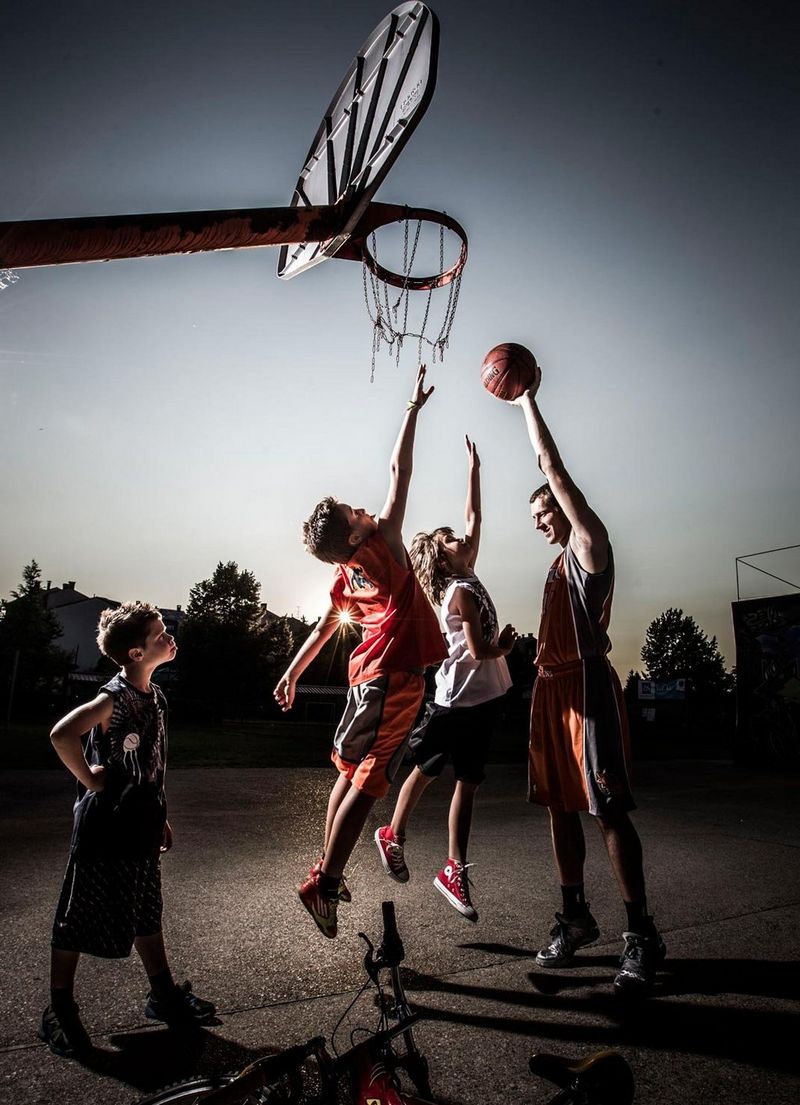 kids playing basketball