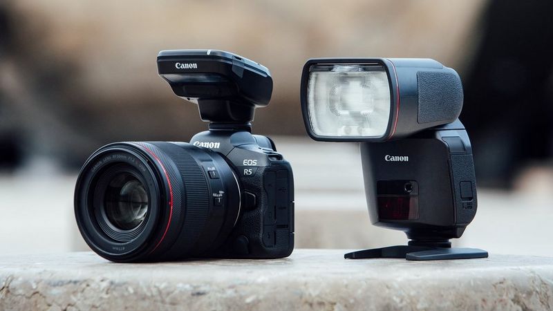 BLITZGERÄTE UND ZUBEHÖR