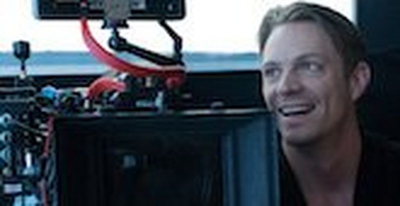 blog-alteredcarbon-side_cb01e055-f5ac-11e9-848d-f8b156c1dc4d