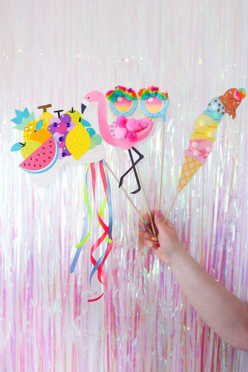 03-eos-4000d-lifestyle-hattie-newman-04_137907559561509