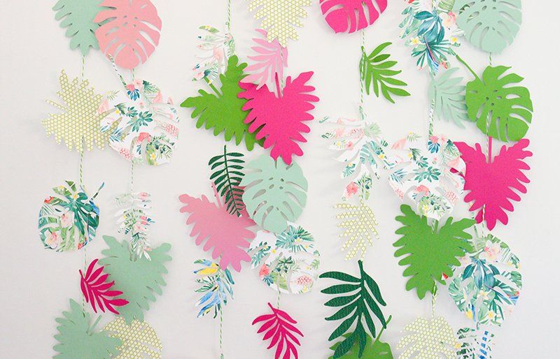 03-eos-4000d-lifestyle-hattie-newman-04_137907559561509