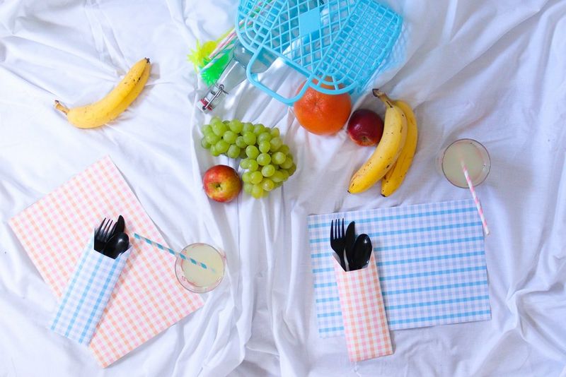 03-eos-4000d-lifestyle-hattie-newman-04_137907559561509