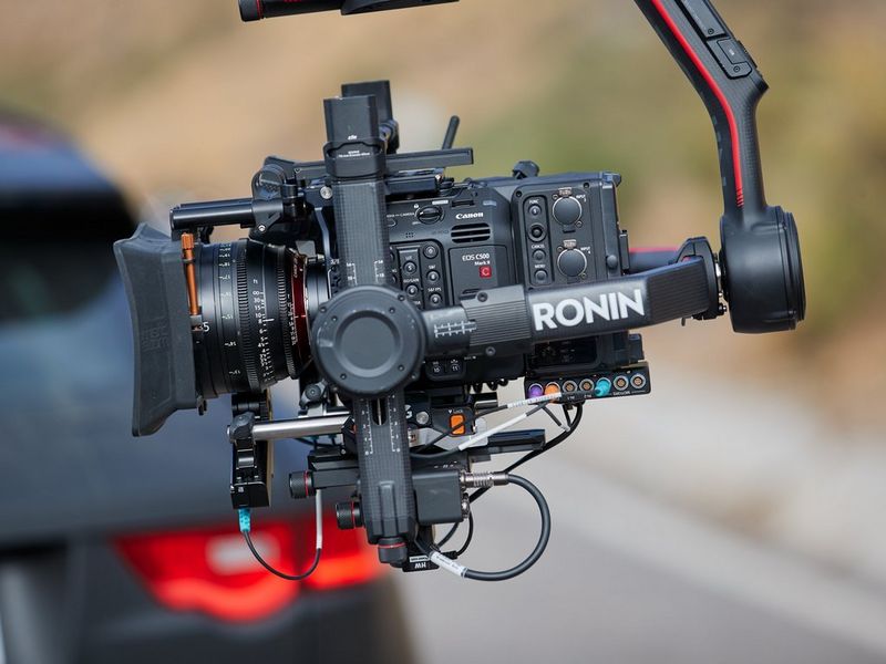 Kompatibilní sbajonetem EF