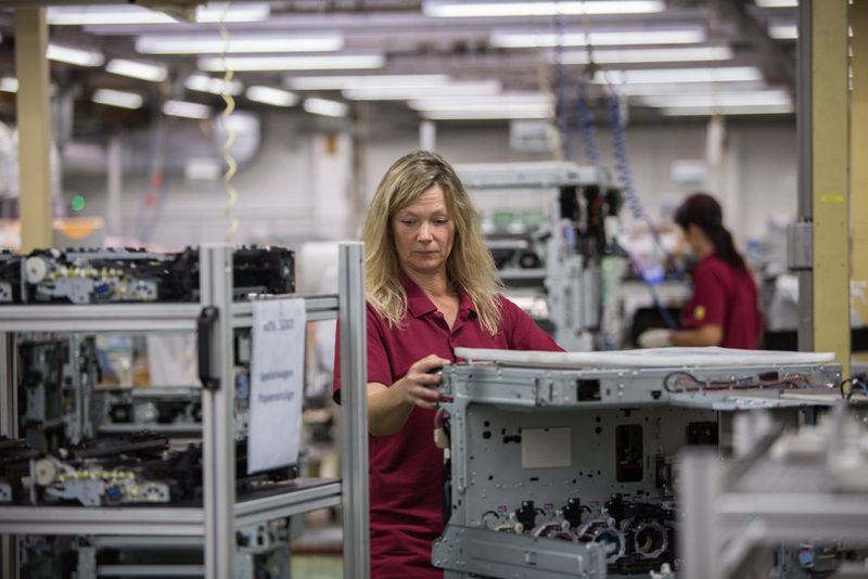 Canon EQ80 Giessen 34 copy