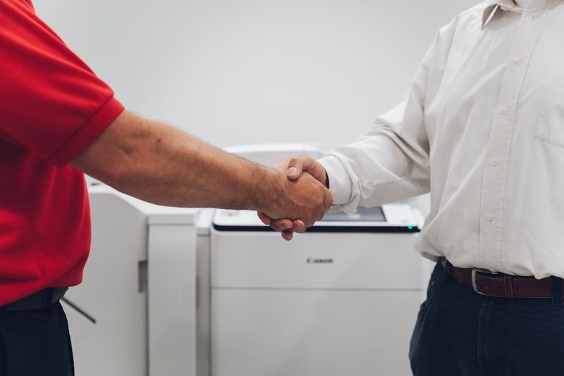 Multi-vendor Management Service