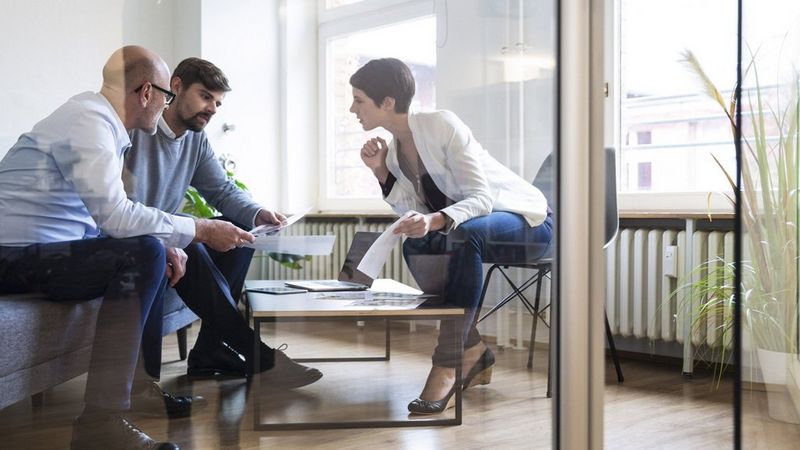 Canon & Kuntien hallinto