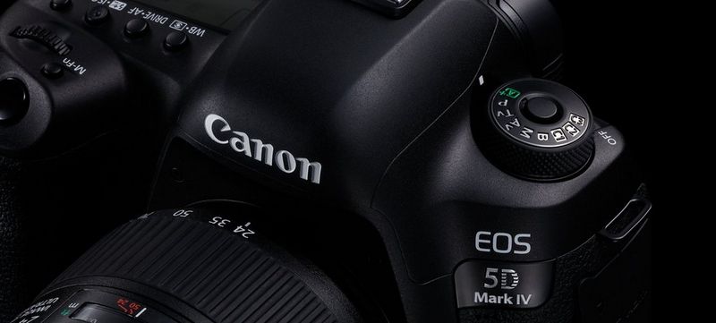 An extreme close up photo of the Canon EOS 5D Mark IV.
