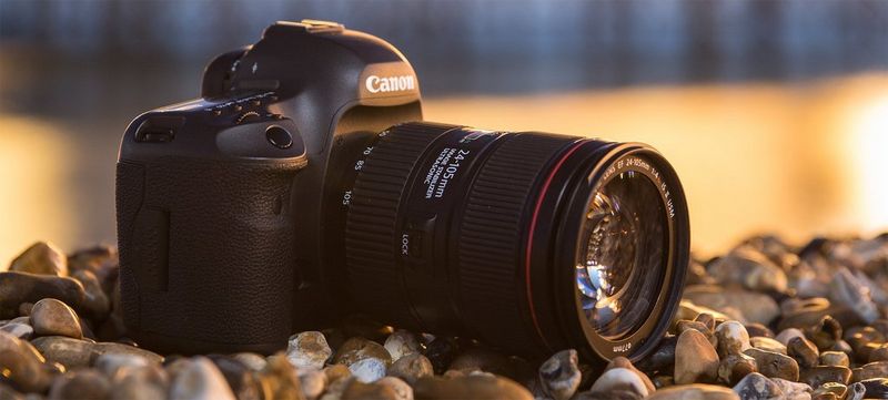 A Canon EOS 5D Mark IV with a Canon EF 24-105mm f/4L IS II USM lens.