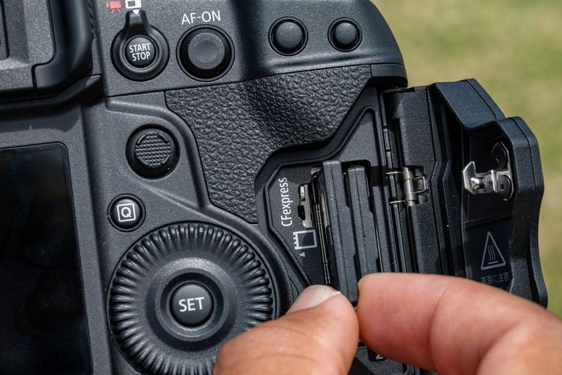 キヤノン Canon EOS 1D X Mark III #C258 Buy Canon EOS 1DX Mark III Black Online at Low Prices in India