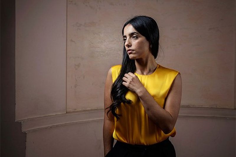 60 second celebrity portraits with the Canon EOS R