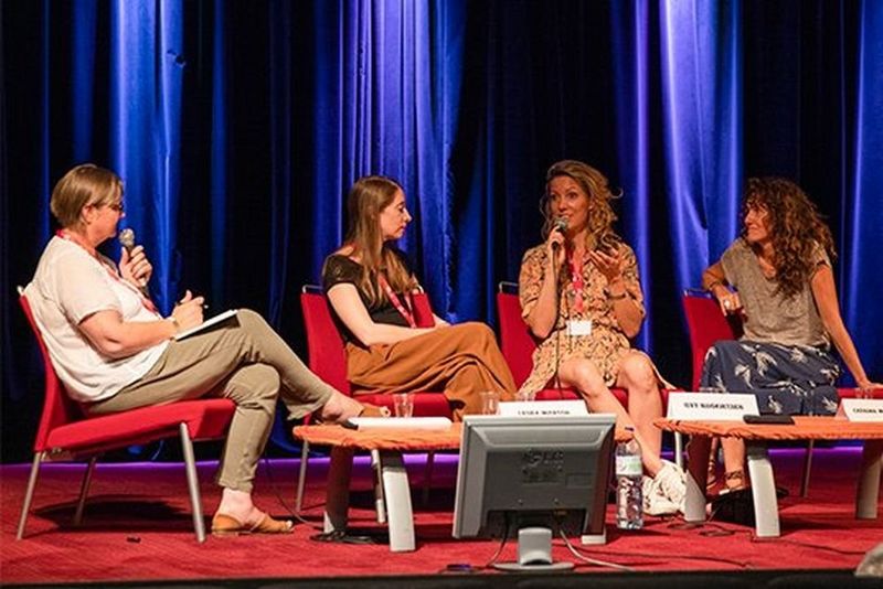 Photojournalists debate: what's keeping women out?