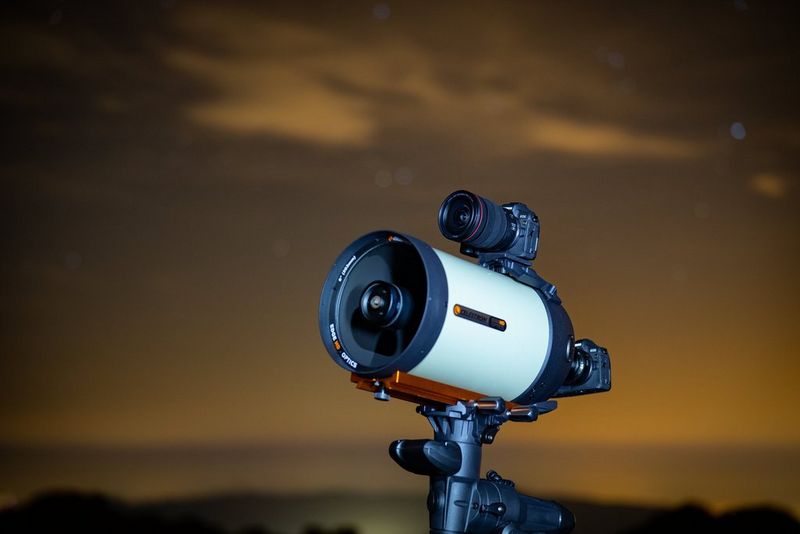 
       
       
       البحث عن الإضاءة ليلاً
     
     
     