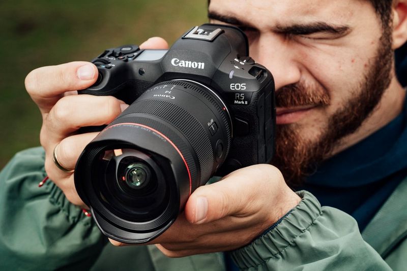                      THE NEW CANON RF 14MM F1.4L VCM               