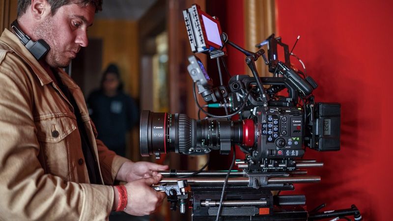 НОВЫЙ ОБЪЕКТИВ CANON CN7X17 KAS T