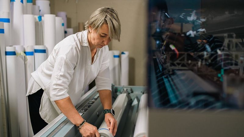 Colorado M w drukarni cyfrowej Comers