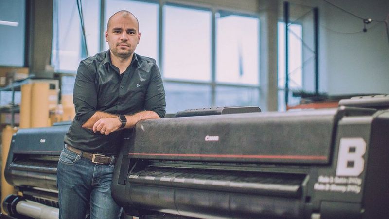 Petr Komárek má s tiskem fotografií mnohaleté zkušenosti.