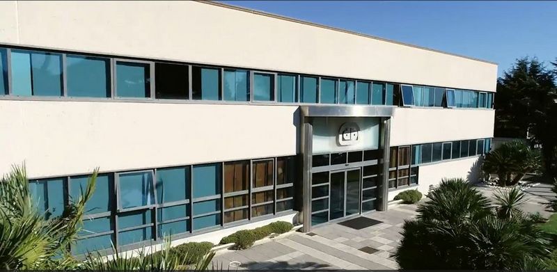 L'integrazione di processi serigrafici con processi digitali