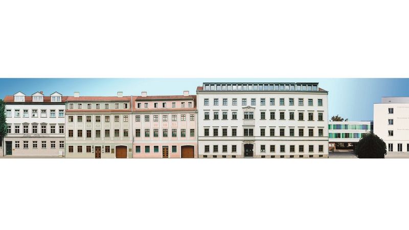 de_hero_genetik_building