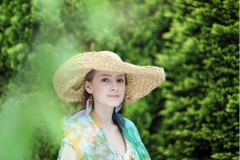 Canon EOS 5D Mark IV using Dual Pixel RAW for bokeh shift