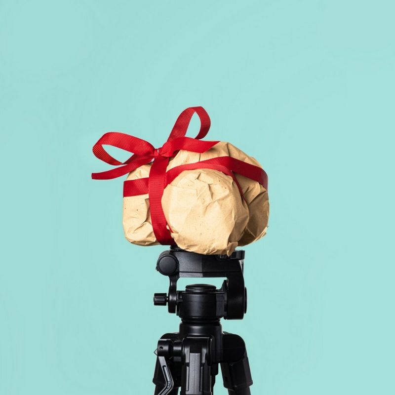 ecom_Budget_Gifting_Guide_MainBanner_1x1_an