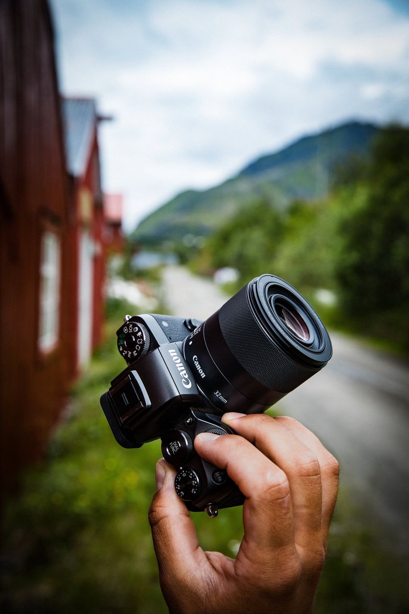 
       
       Легкая и прочная конструкция
     
     