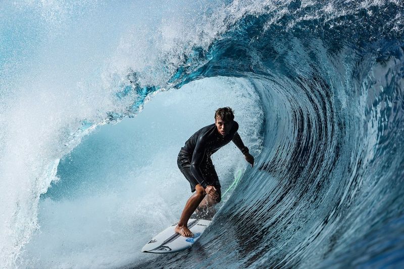 Capturing surf action with the Canon EOS-1D X Mark III
