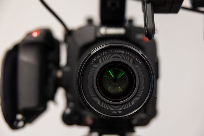 A Canon RF 24-105mm F2.8L IS USM Z lens on a Canon EOS C400 camera.