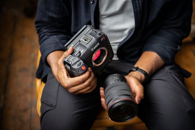 Canon EOS C70 Camera - Video Camera - Canon Europe