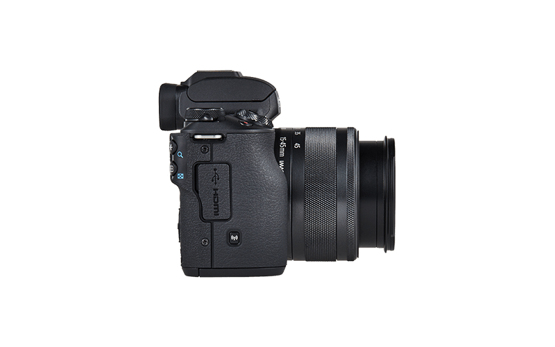 Canon EOS M50
