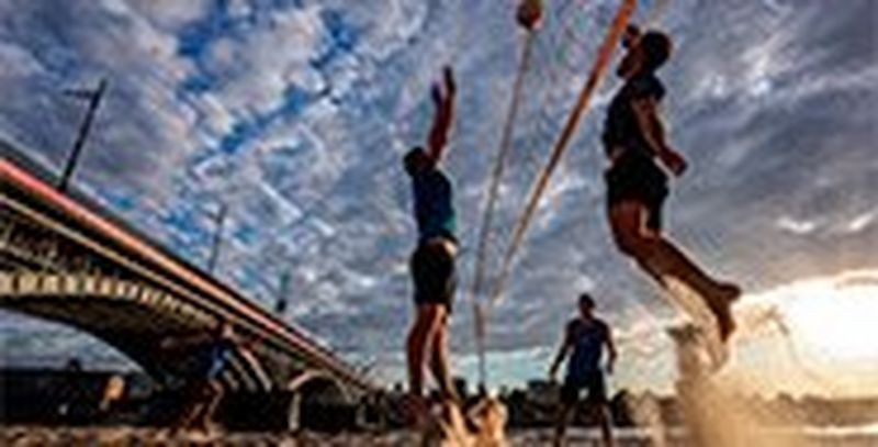 Superb images, day or night