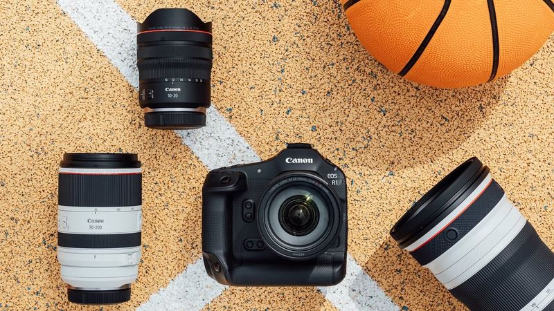 EOS R1_Ambient_camera_and_lenses_on_basketball_court_69596